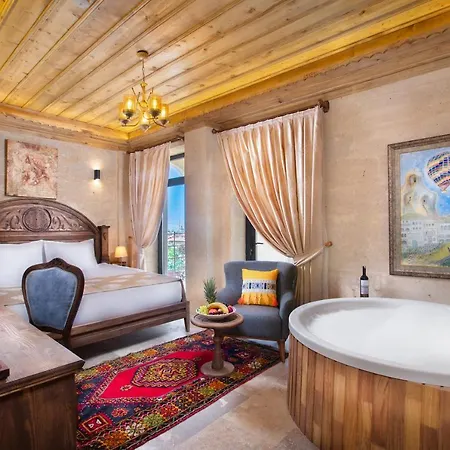 Cappadocia Pyramid Stone House 5*