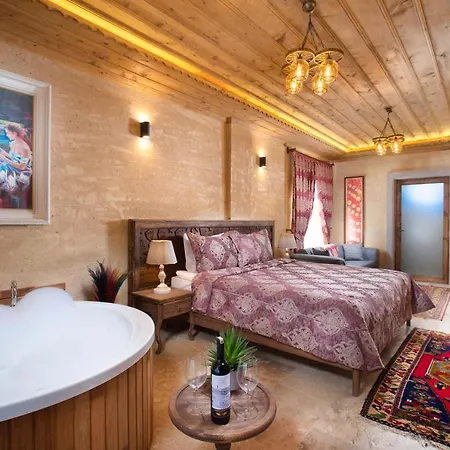 Hotel Cappadocia Pyramid Stone House Uchisar