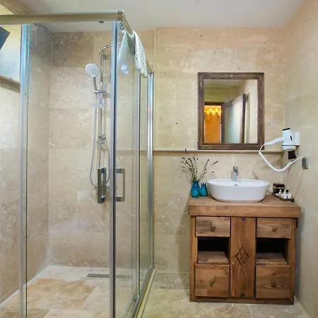 Hotel Cappadocia Pyramid Stone House