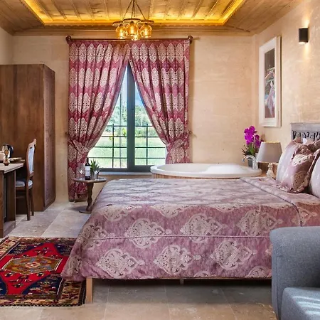 Cappadocia Pyramid Stone House Hotel