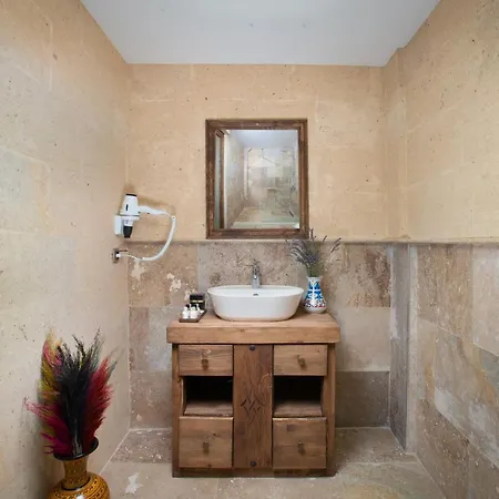Cappadocia Pyramid Stone House 5*