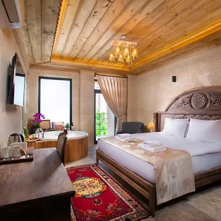Cappadocia Pyramid Stone House 5*