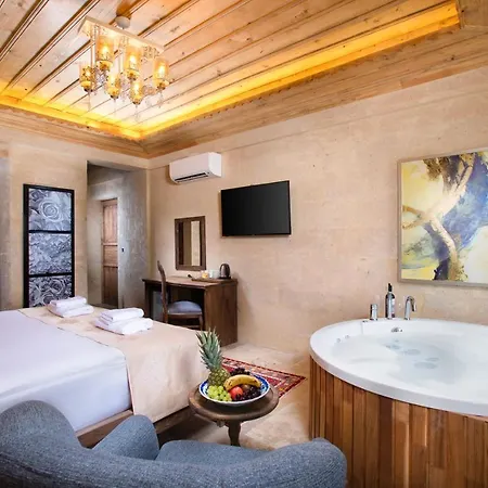 Cappadocia Pyramid Stone House 5* Uçhisar