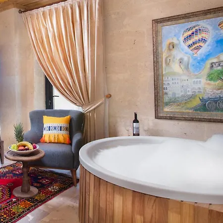 Hotel Cappadocia Pyramid Stone House Uchisar