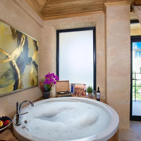 Cappadocia Pyramid Stone House Hotel Uchisar
