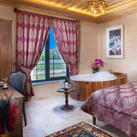 Cappadocia Pyramid Stone House Hotel