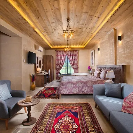 Cappadocia Pyramid Stone House 5* Uchisar