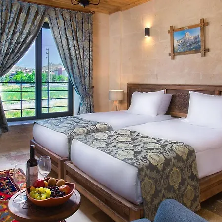 Cappadocia Pyramid Stone House 5*