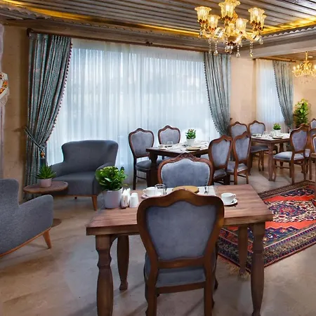 Cappadocia Pyramid Stone House 5*