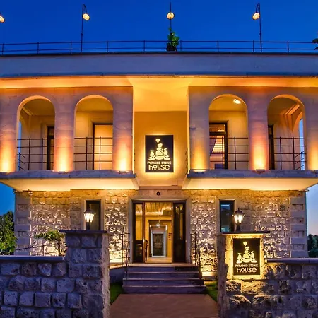 Cappadocia Pyramid Stone House Hotel Uchisar