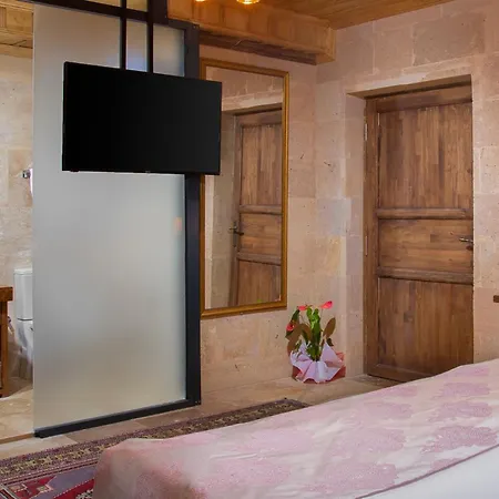 Hotel Cappadocia Pyramid Stone House 5*
