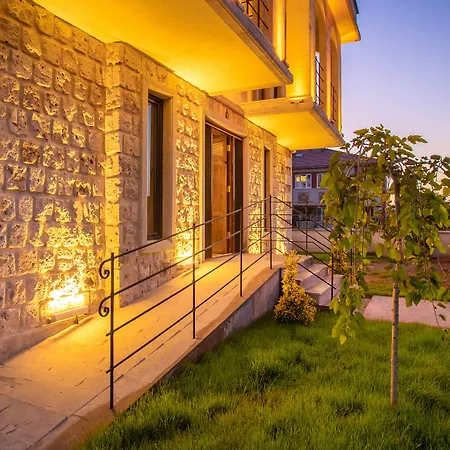 Cappadocia Pyramid Stone House 5*