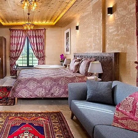 Cappadocia Pyramid Stone House 5* Uchisar