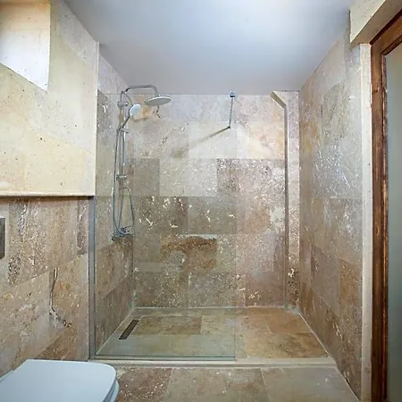 Cappadocia Pyramid Stone House Hotel 5*