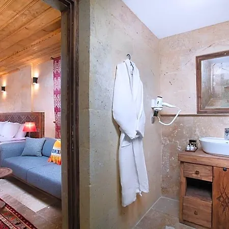 Cappadocia Pyramid Stone House Hotel Uchisar