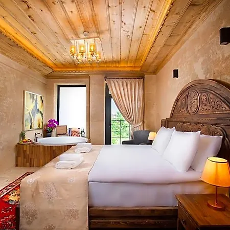 Hotel Cappadocia Pyramid Stone House Uchisar