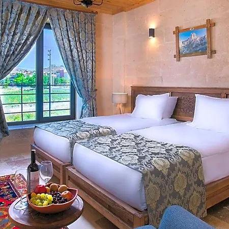 Cappadocia Pyramid Stone House Hotel 5*