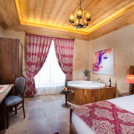 Cappadocia Pyramid Stone House Hotel 5*