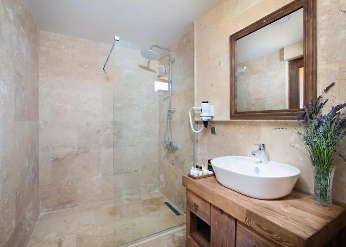 Cappadocia Pyramid Stone House Uçhisar