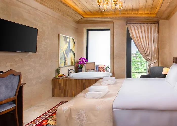 Cappadocia Pyramid Stone House Hotel