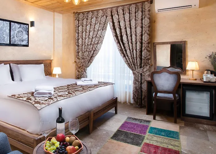 Hotel Cappadocia Pyramid Stone House Uçhisar