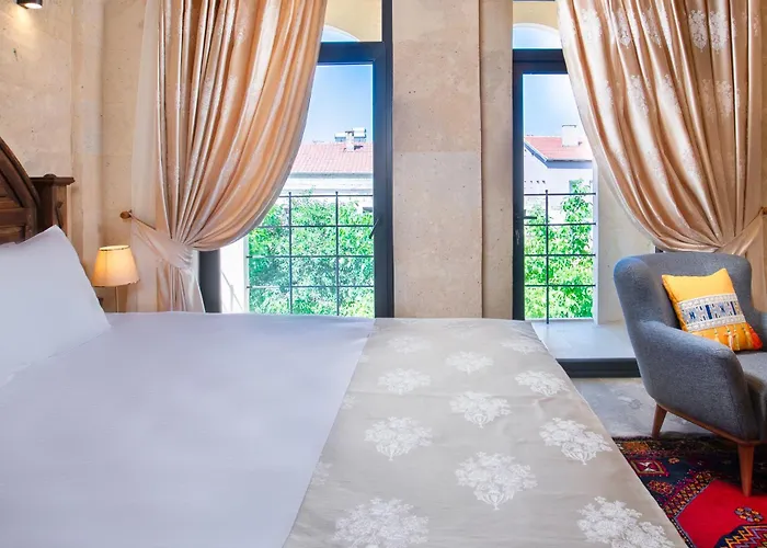 Cappadocia Pyramid Stone House 5* Uçhisar