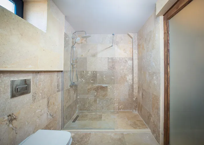 Hotel Cappadocia Pyramid Stone House